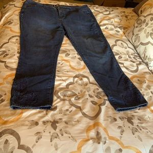 Jegging jeans with embroidering around ankles.